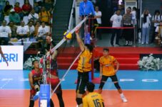 Tim Voli Kalbar dan Jatim Adu Kekuatan di Grand Final Turnamen Bola Voli Kapolri Cup 2023