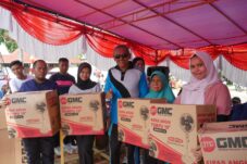 FKOB Kalbar Gelar Jalan Sehat