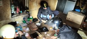 Grebek Kampung Beting, Polisi Dapati Sabu Tak Bertuan