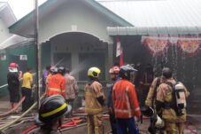 Dua Rumah Dinas Milik TNI Terbakar