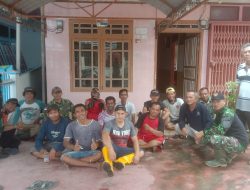 Personel TNI di Sambas Bersama Warga Berantas DBD