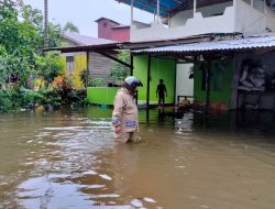 Sungai Pesaguan meluap, Ratusan jiwa di Desa Tumbang Titi terdampak banjir