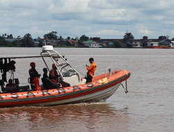 Anak Buah Kapal Asal Jakarta hilang di Sungai Kapuas, Basarnas masih lakukan Pencarian