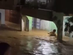 Sungai Sebalo Bengkayang Meluap, Ratusan Rumah Terendam Banjir