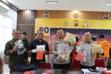 Selundukan Narkoba Di Bandara, Ibu Rumah Tangga Diamankan Polisi