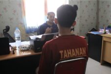 Oknum Guru SMP Di Pontianak Setubuhi Siswinya Hingga Hamil