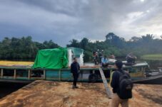 TNI Polri Kawal Kotak Suara Di Wilayah Perairan Kubu Raya