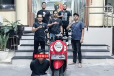 Pelaku Curanmor Diringkus Polisi Saat Asik Main HP Di Kamar