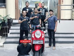 Pelaku Curanmor Diringkus Polisi Saat Asik Main HP Di Kamar