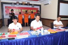 Penampung Emas PETI Di Sanggau Diamankan Polisi