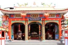 Vihara Tri Dharma Bumi Raya Singkawang Siap Sambut Imlek 2575