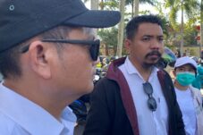 Meski Ada Larangan, Aliansi Nakes Tetap Lakukan Aksi Damai Di DPRD Provinsi Kalbar