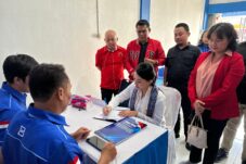Karolin Resmi Daftar Calon Bupati Landak Ke Partai Demokrat