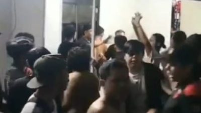 Sejumlah Pemuda Ricuh Pada Penutupan Naik Dango Kota Pontianak ke -1