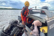 Speed Boat Mati Mesin Di Muara Teluk Batang, 5 Penumpang Terombang Ambing