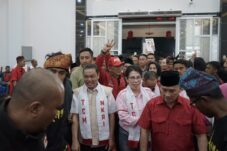 Ria Norsan Dapat Dukungan Warga Singkawang untuk Jadi Gubernur
