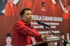 Lasarus Titip Perbaikan dan Pembangunan Jalan di Sintang ke Norsan-Krisantus