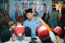 Komitmen Ria Norsan Jadikan Pelabuhan Kijing Sumber Lapangan Pekerjaan