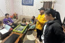 Mulyadi Tanggung Biaya Sekolah Anak Korban Kebakaran Hingga Tamat