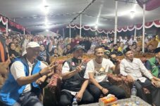 Ria Norsan Berkomitmen Tepati Janji dalam Kampanye Dialogis di Ketapang