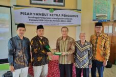 Menuju 1 Abad, Sekolah Islam Tertua di Kalbar Ganti Pengurus