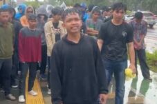 Demonstrasi di Polda Kalbar Diduga Hanya Berpihak Kepada 1 Paslon