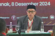 Rapat Pleno KPU Kalbar Tetapkan Pasangan Norsan – Krisantus dengan Suara Terbanyak