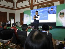 Mensos Gus Ipul Pastikan Hak Rakyat Aman: Bansos dan Honor Pendamping Sosial Terjamin