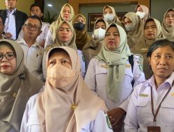 Puluhan Guru Laporkan Akun Iky Kabah ke Polda Kalbar