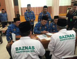 Pemkab Kubu Raya Bayar Zakat Ke BAZNAS, Contohkan Keteladanan