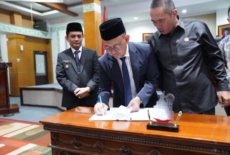 Wali Kota Sampaikan Capaian Kinerja dalam LKPJ 2024