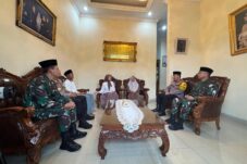 Kapolri Berikan Penghargaan Rekpro Bintara ke Daffa, Sepupu Almarhum Briptu Ghalib