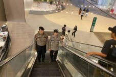 Polres Kubu Raya Kawal Ketat Warga di Jalur Mudik dan Pusat Perbelanjaan