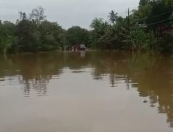 Banjir Beduai Rendam Jalan Lintas Malindo