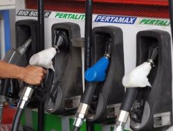 Nelayan di Mempawah Sulit Dapatkan Solar