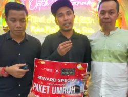 Gelar Halal Bi Halal, Optik Pontianak Bagikan Tiket Umroh