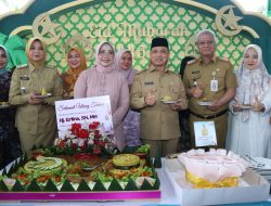 Halal Bihalal, Erlina Ria Norsan dapat Kejutan Ultah dari TP PKK Provinsi Kalbar
