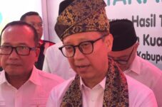 Menkes Pinta Pemprov Kalbar Penuhi Kebutuhan Tenaga Medis Ahli di Setiap Rumah Sakit