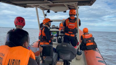 Tim SAR Gabungan Perluas Pencarian, Upaya Temukan Tiga Korban Speedboat Tenggelam di Padang Tikar