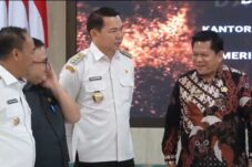 Nota Kesepahaman Kanwil Kemenkum HAM dan Pemkab Kapuas Hulu