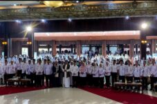 Gubernur Ria Norsan bersama Habib Seggaf Hadiri Halal Bi Halal Pemerintah Provinsi Kalbar