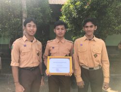 Siswa SMK Negeri 4 Pontianak Berhasil Kembangkan Roket Berbahan Bakar Gula Serta Terima Penghargaan
