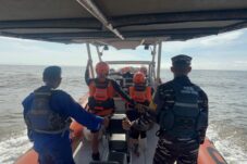 Penumpang Kapal Lompat ke laut, Tim SAR Gabungan Terus Upayakan Pencarian