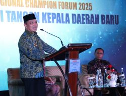 Gubernur Ria Norsan Raih Penghargaan Pembina BUMD Terbaik
