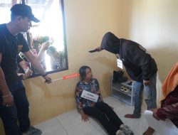 41 Adegan Rekonstruksi Ungkap Detik-detik Remaja Disabilitas Tikam Tetangga hingga Tewas