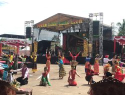 Mengintip Kemeriahan Gawai Dayak 2025, Ada Tarian hingga Parade antar Suku