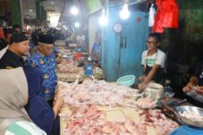 Satgas Pangan Pontianak Pastikan Stok Bapok Aman Jelang Iduladha