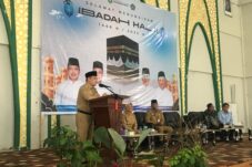Pesan Gubernur Kalbar Saat lepas 183 Jemaah Calon Haji Kloter 23 Kota Pontianak dan Sanggau