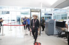 Lasarus Pastikan Bandara Supadio Segera Kembali Berstatus Internasional