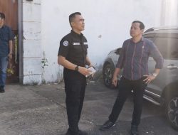 Ditreskrimsus Polda Kalbar Lakukan Olah TKP di Gudang Oli Diduga Palsu di Kubu Raya